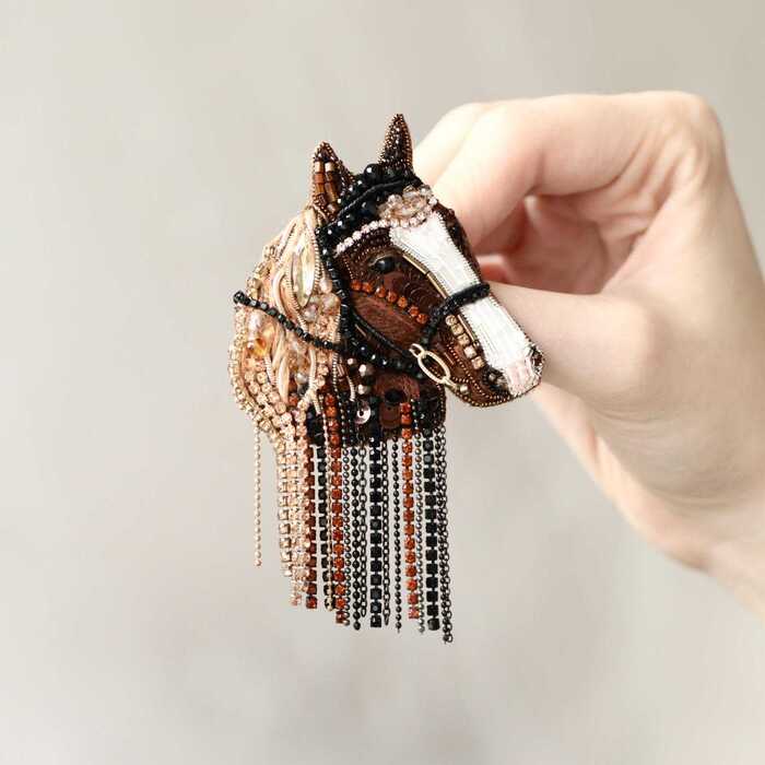 Лошадка Юна