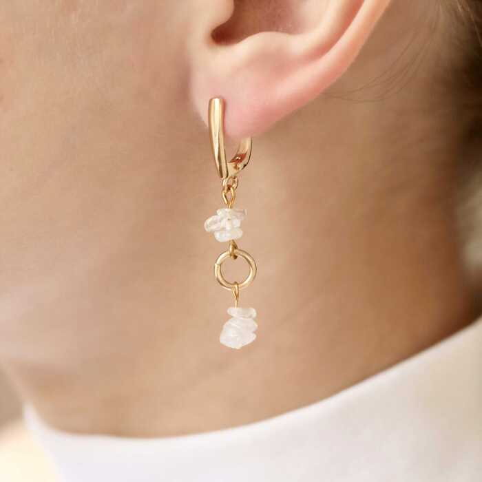 с лунным камнем