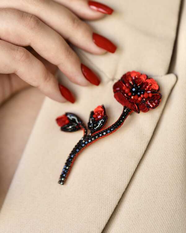 Маковая веточка