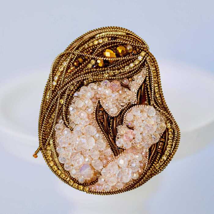 Мать и дитя