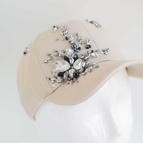 Кепка с вышивкой мини