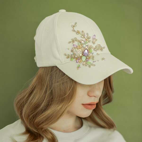 Кепка с вышивкой мини
