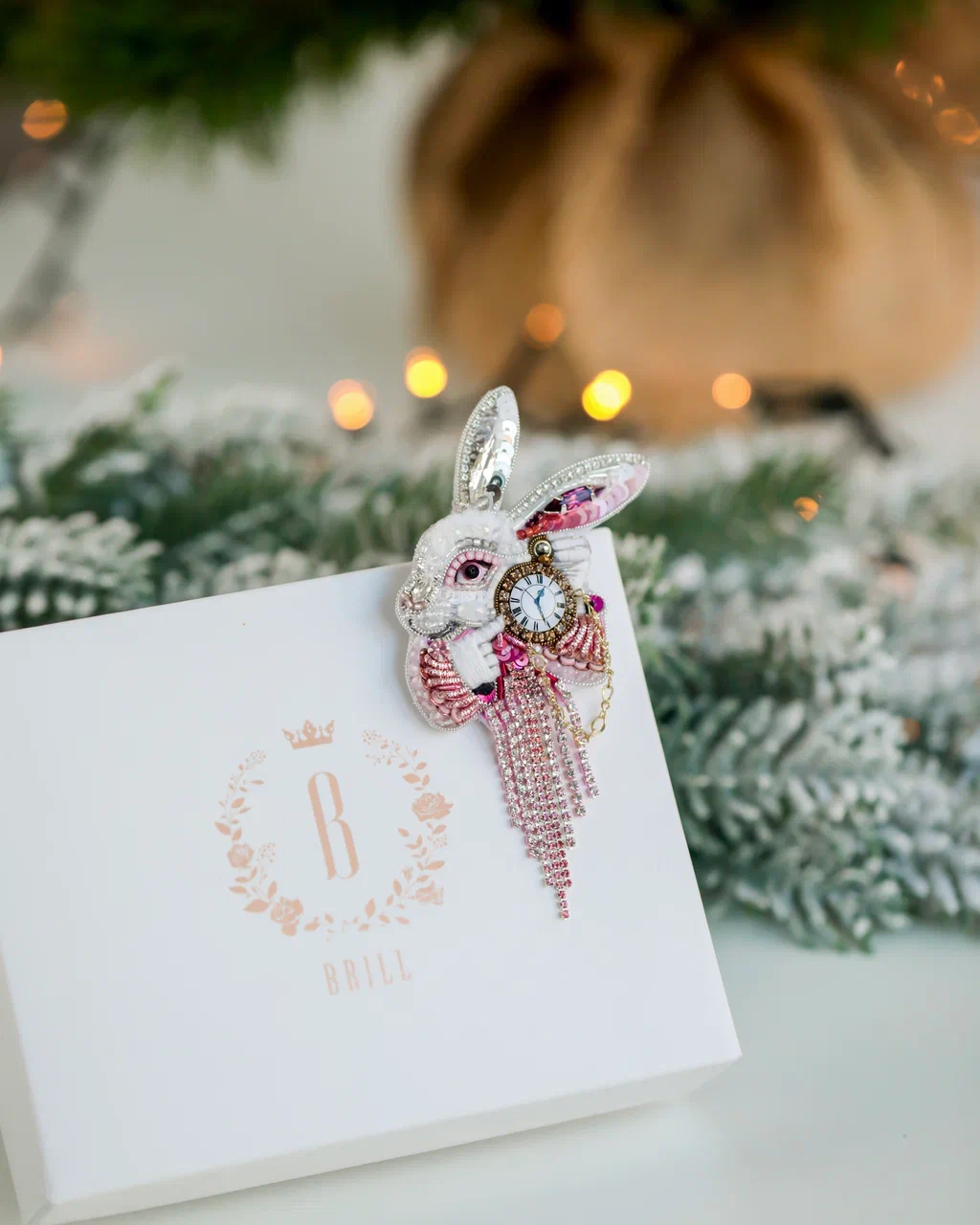 Белый кролик 