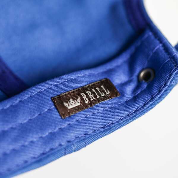 Кепка с вышивкой мини