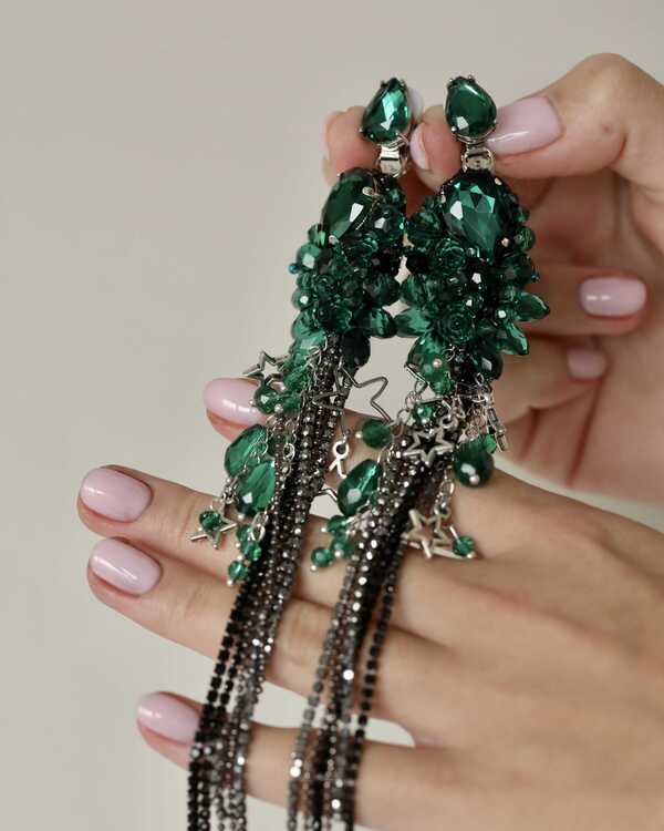 Шато блюз в изумрудном цвете