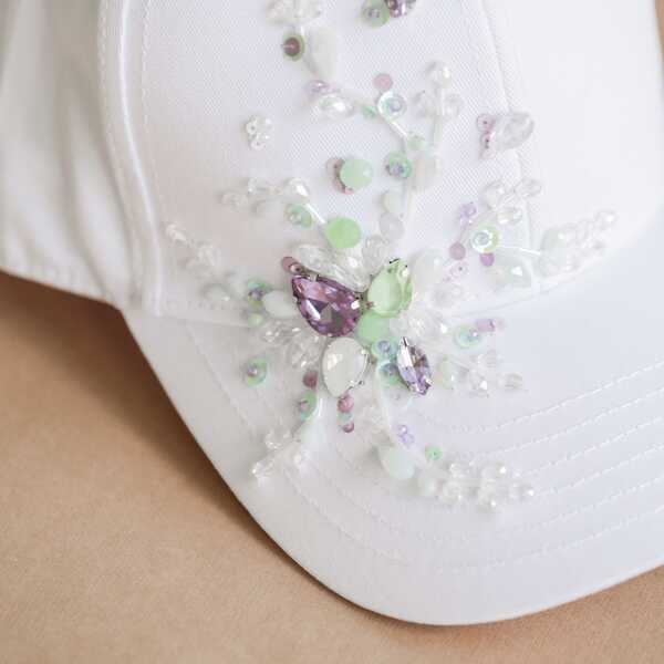 Кепка с вышивкой мини