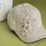 Кепка с вышивкой minimal