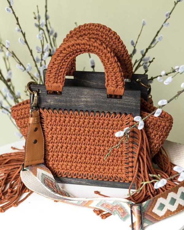 БЭГГИ с бахромой