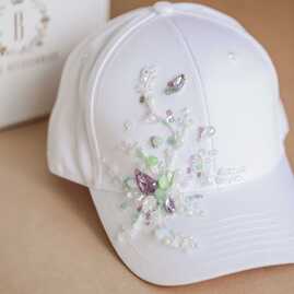Кепка с вышивкой мини