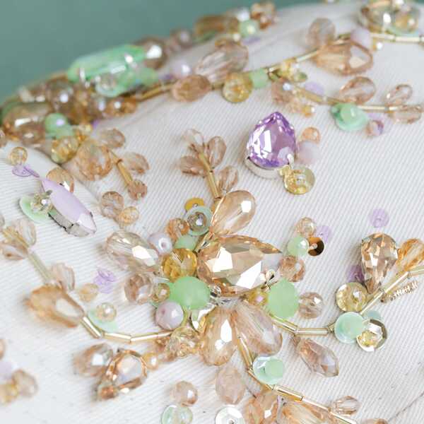 Кепка с вышивкой