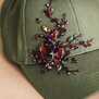 Кепка с вышивкой мини