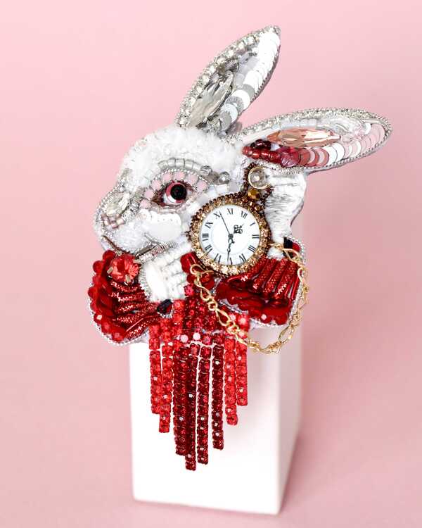 Белый кролик