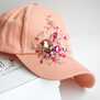 Кепка с вышивкой мини