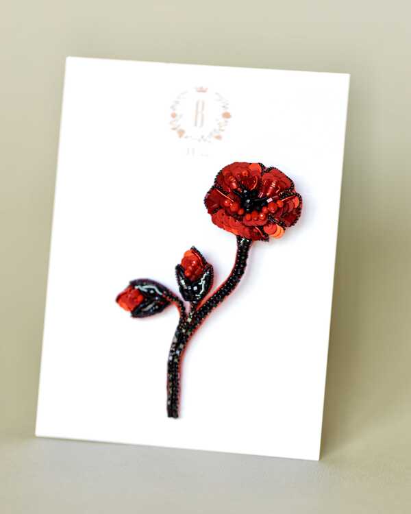 Маковая веточка