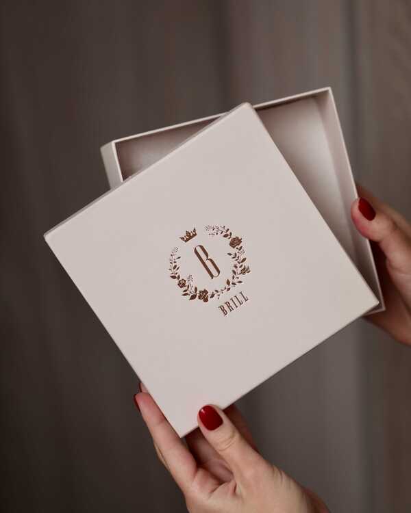 Коробка подарочная