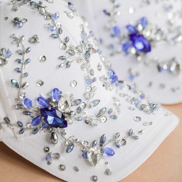 Кепка с вышивкой