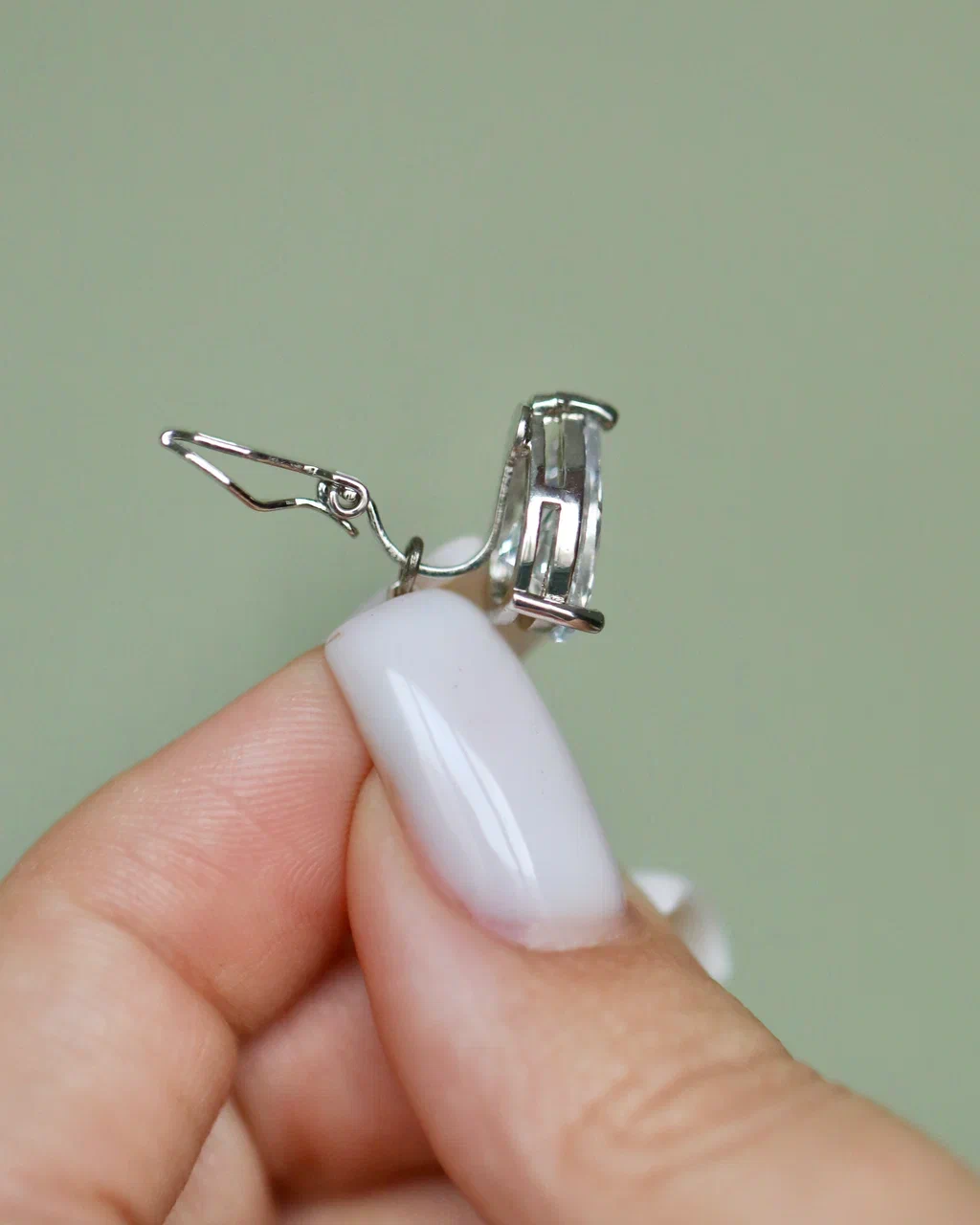 Лилит на цепочках