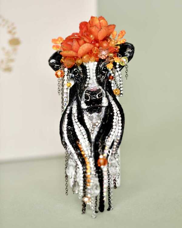 Корова Бурёнушка