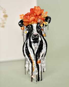 Корова Бурёнушка