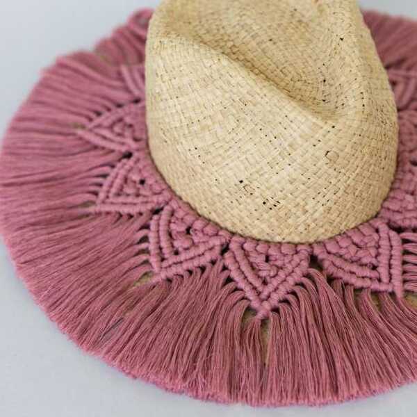 МАЛИНОВЫЕ УЗОРЫ