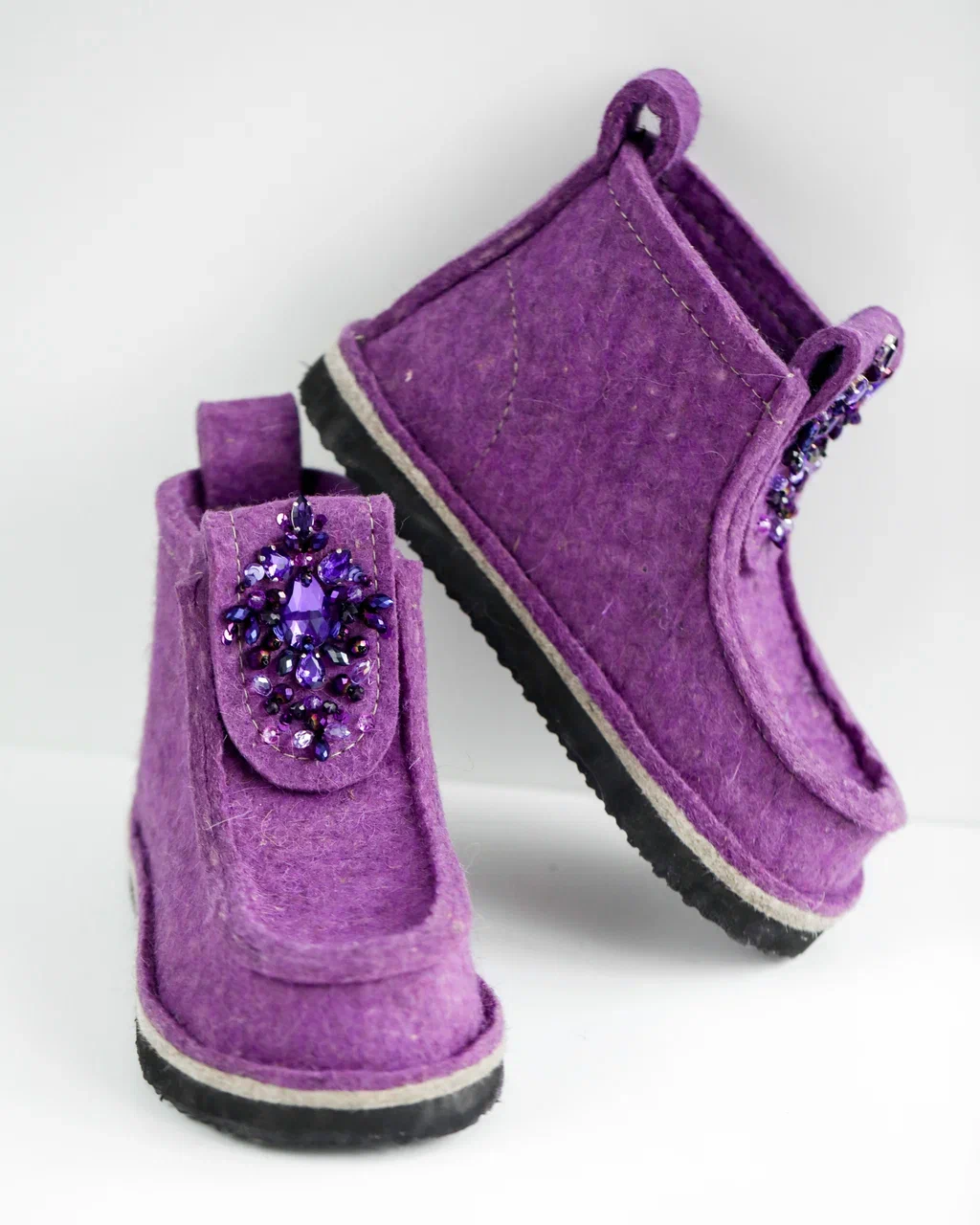 ВАЛЕШИ® С ВЫШИВКОЙ