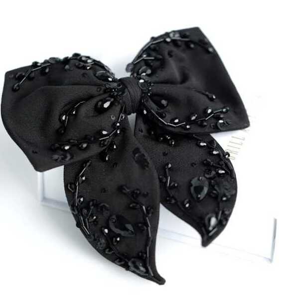 Бант "Мальва" черный с макси вышивкой