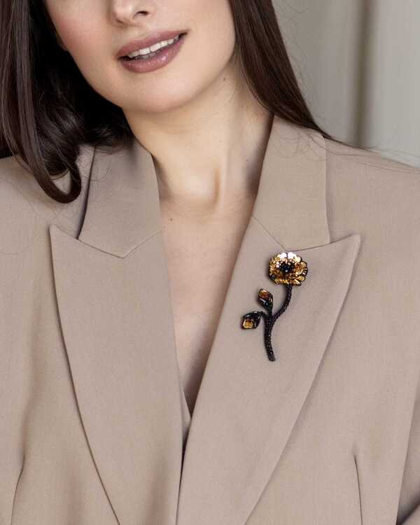 Маковая веточка