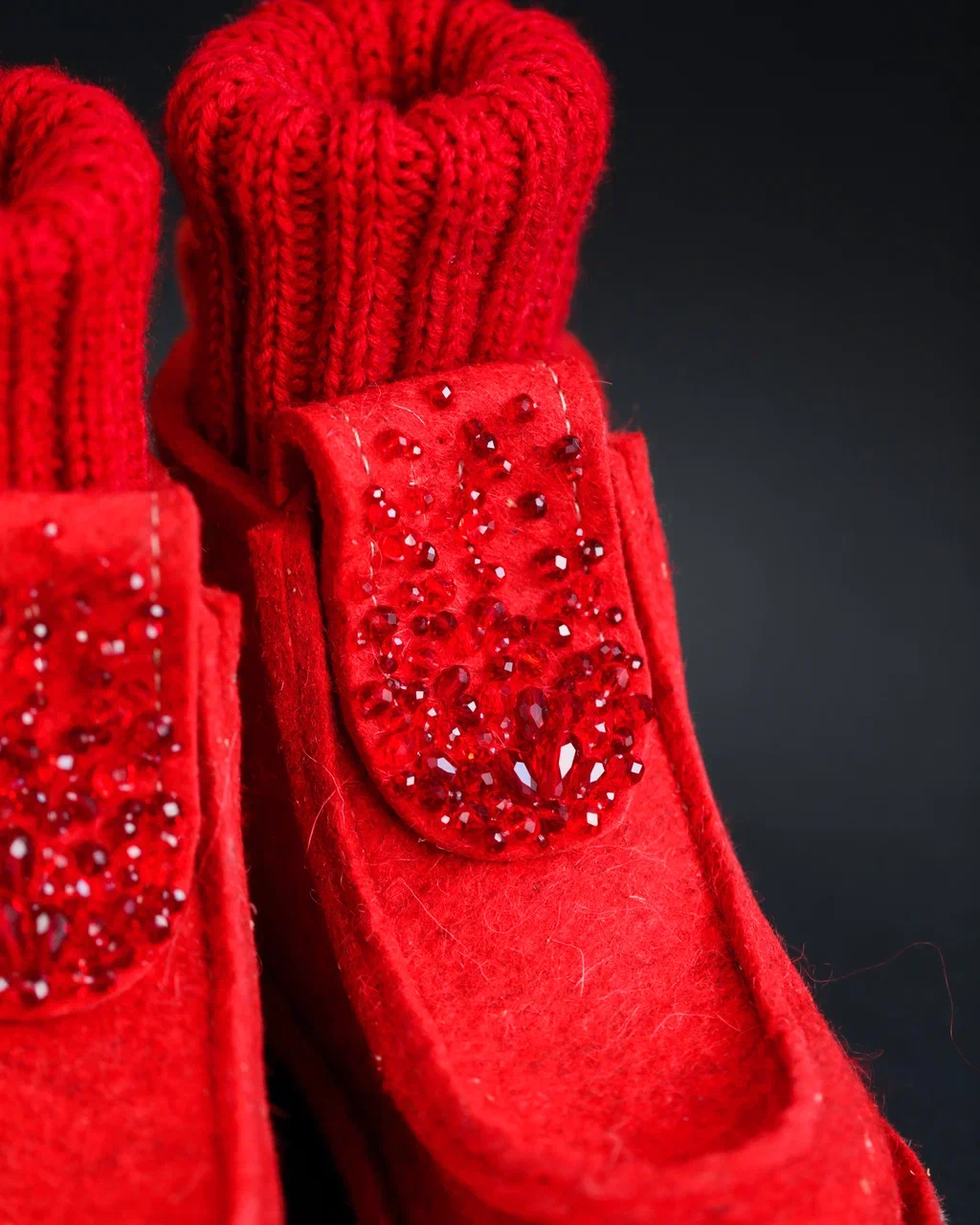 ВАЛЕШИ® С ВЫШИВКОЙ