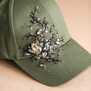 Кепка с вышивкой мини