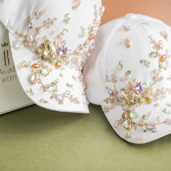 Кепка с вышивкой