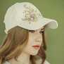 Кепка с вышивкой мини