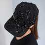 Кепка с массивной вышивкой 
