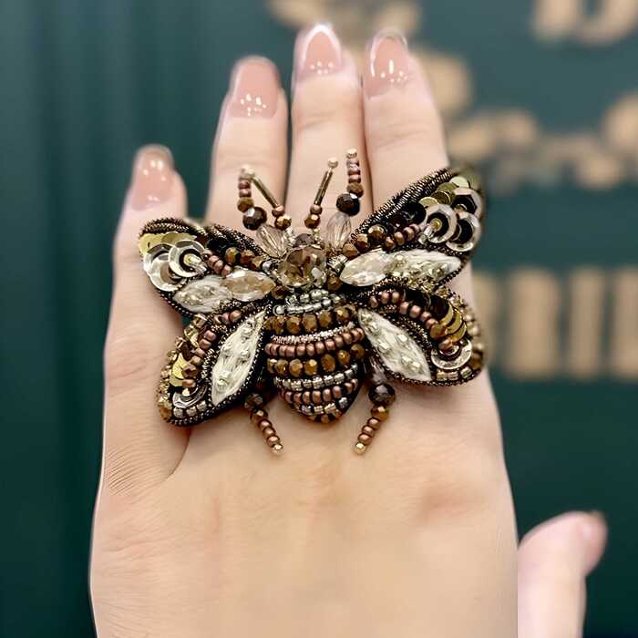 Мотылек Брауни