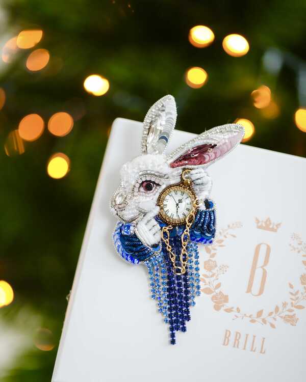 Белый кролик