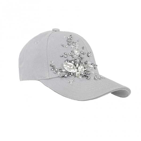 Кепка с вышивкой мини