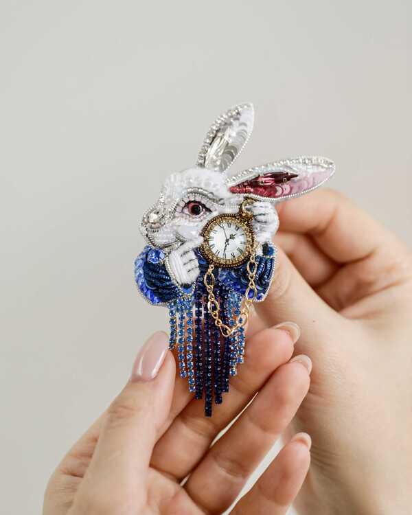 Белый кролик