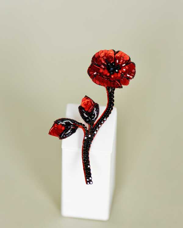 Маковая веточка