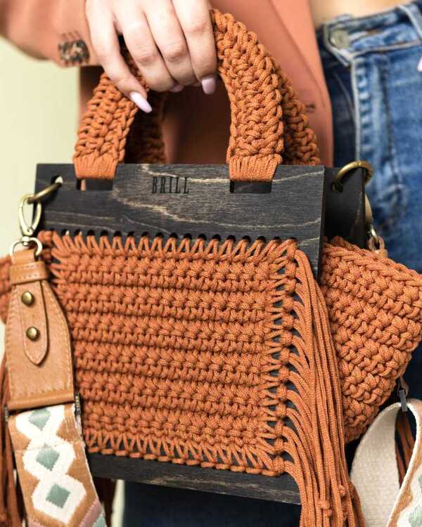 БЭГГИ с бахромой