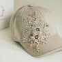 Кепка с вышивкой minimal