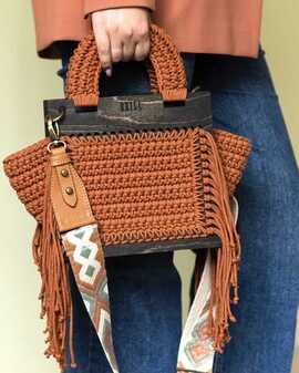 БЭГГИ с бахромой