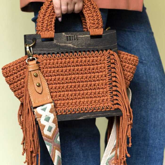 БЭГГИ с бахромой