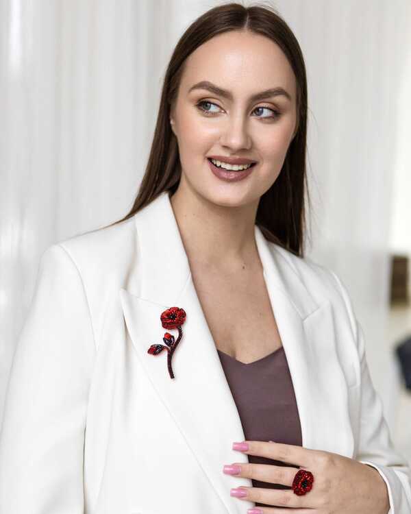 Маковая веточка