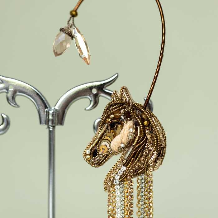 Каффы лошадка Злата