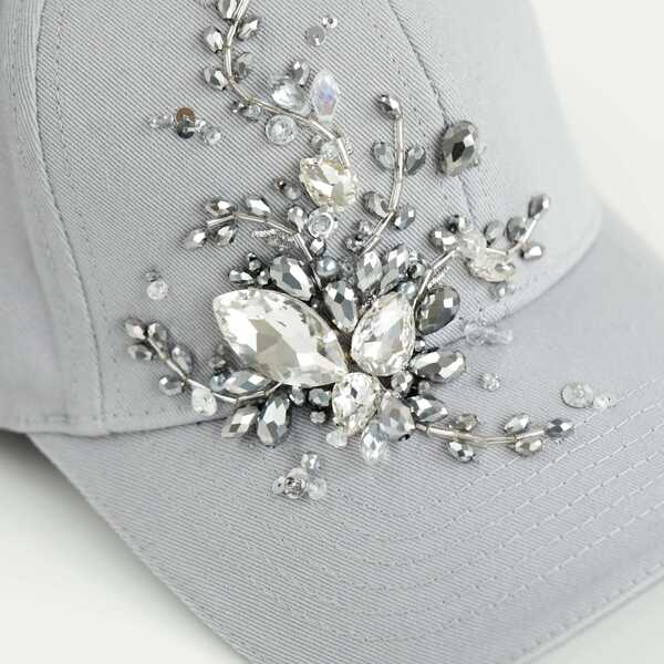 Кепка с вышивкой мини