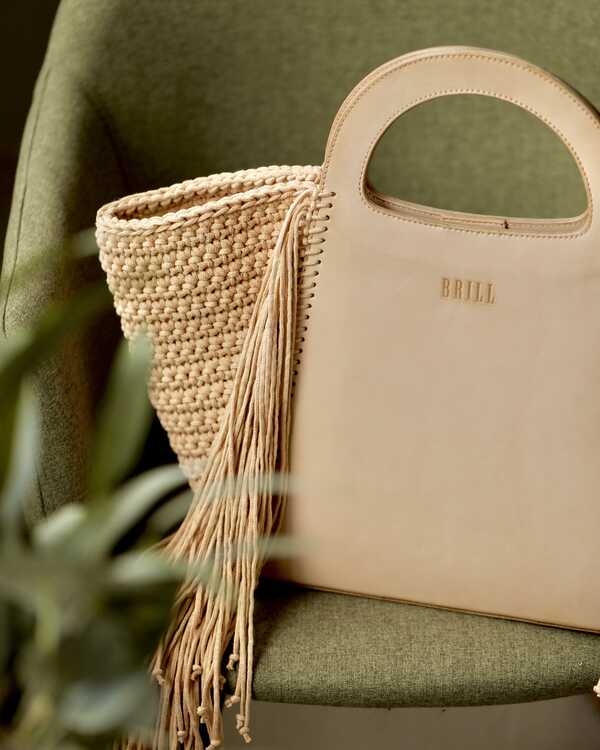 Сумка Ривьера из натуральной кожи в бежевом цвете