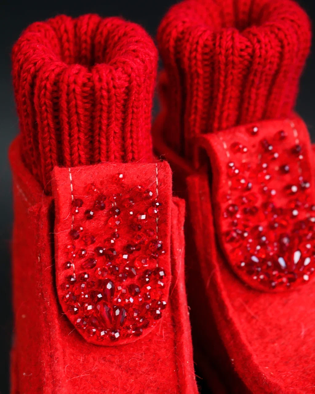 ВАЛЕШИ® С ВЫШИВКОЙ