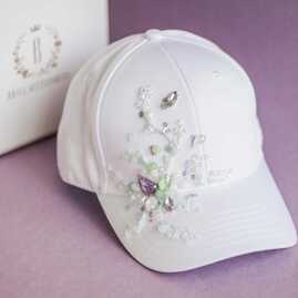 Кепка с вышивкой мини