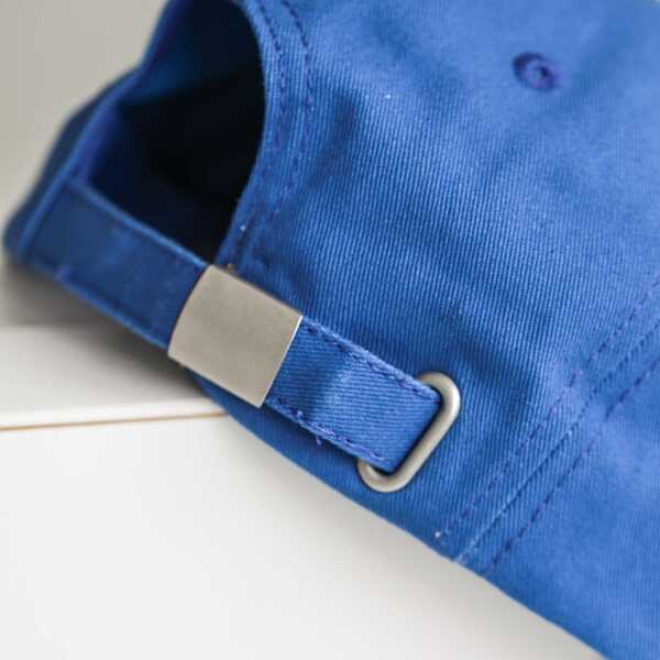 Кепка с вышивкой мини