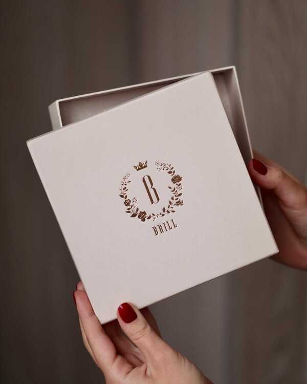 Коробка подарочная