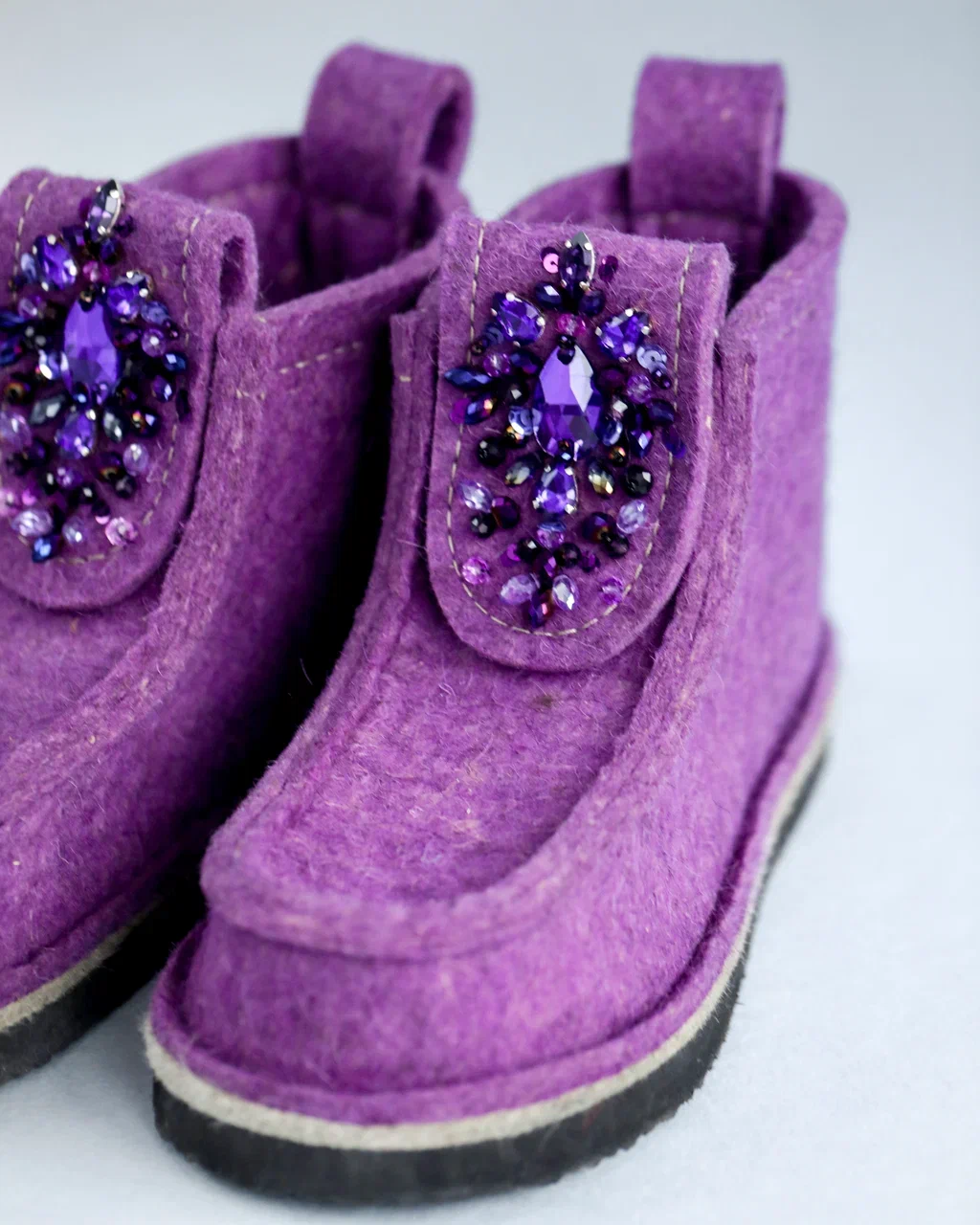 ВАЛЕШИ® С ВЫШИВКОЙ